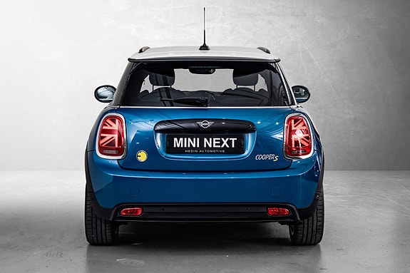 MINI Cooper SE 8 of 24
