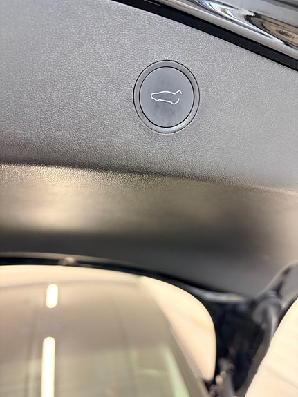 Tesla Model 3 16 of 30