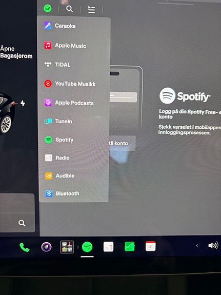 Tesla Model 3 24 of 30