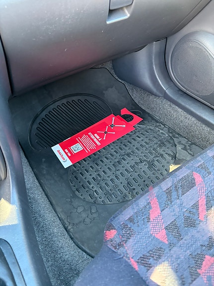 Toyota Corolla 14 of 17