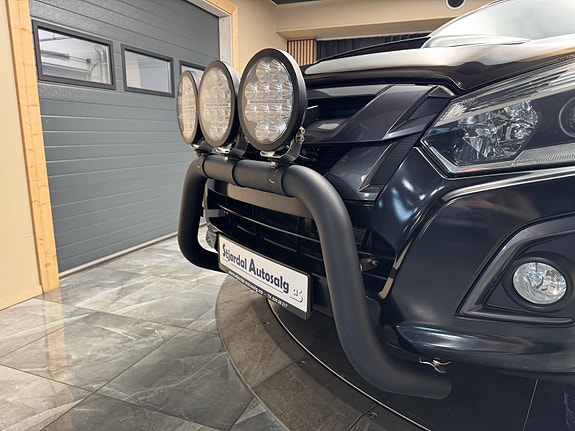 Isuzu D-max 10 of 30