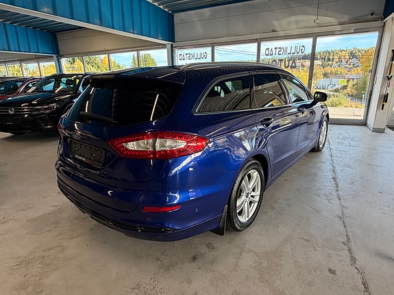 Ford Mondeo 10 of 30