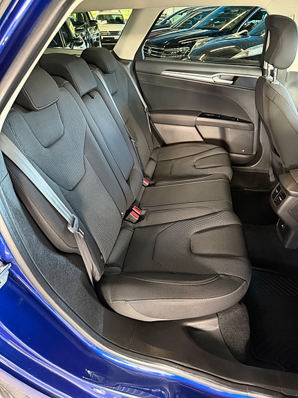 Ford Mondeo 20 of 30