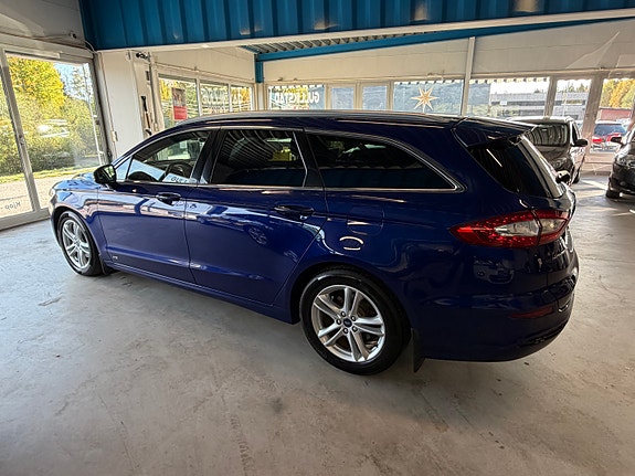 Ford Mondeo 7 of 30