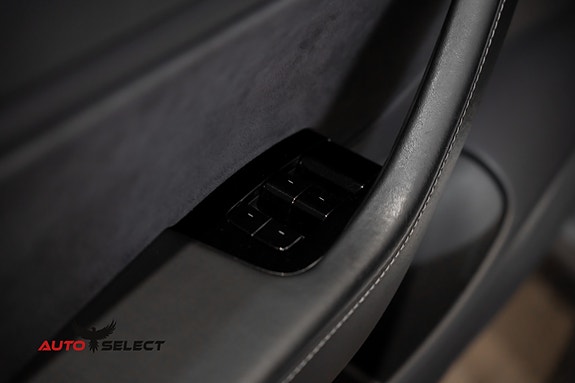 Tesla Model 3 23 of 30