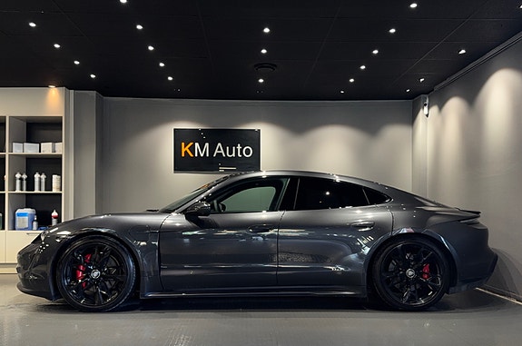 Porsche Taycan 4S 5 of 30