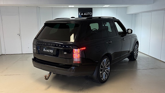 Land Rover Range Rover 5 of 30