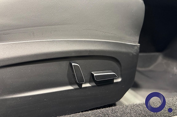 Tesla Model 3 12 of 19