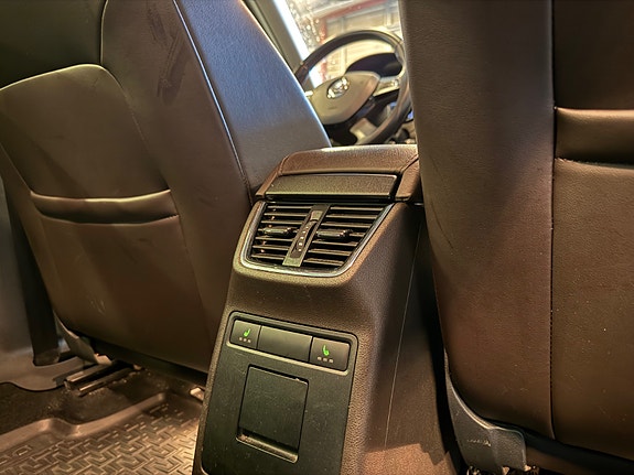 Skoda Octavia 28 of 30