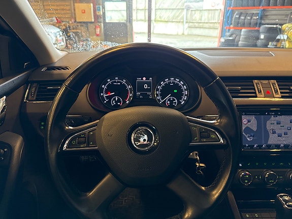 Skoda Octavia 13 of 30