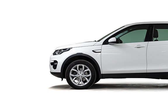 Land Rover Discovery Sport 9 of 30
