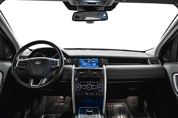 Land Rover Discovery Sport 4 of 30