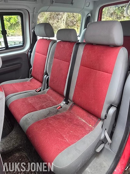 Volkswagen Caddy Maxi 9 of 27