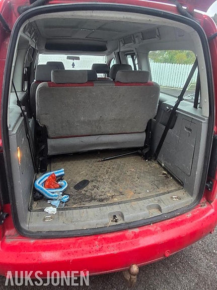 Volkswagen Caddy Maxi 6 of 27