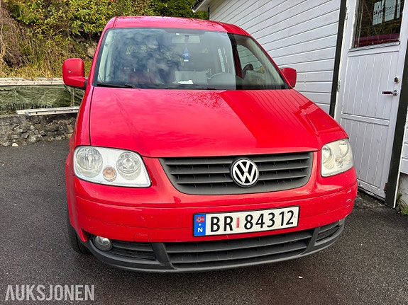 Volkswagen Caddy Maxi 2 of 27