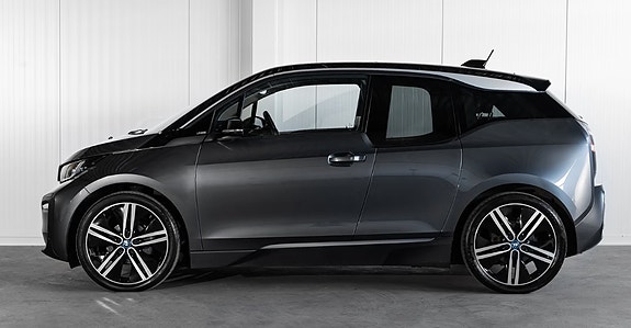 BMW i3 2 of 14