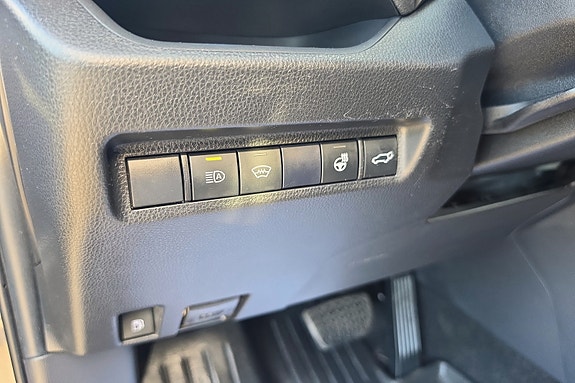 Toyota RAV4 25 of 25
