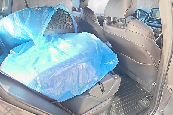 Toyota RAV4 17 of 25