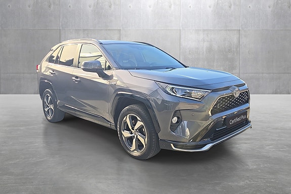 Toyota RAV4 7 of 25