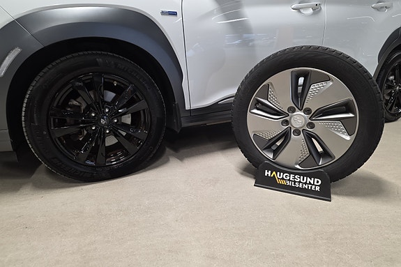 Hyundai Kona 23 of 23