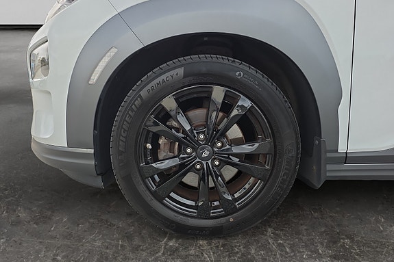 Hyundai Kona 9 of 23