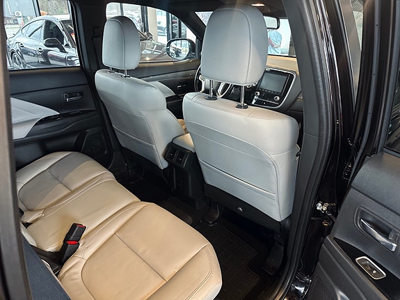 Mitsubishi Outlander 15 of 28