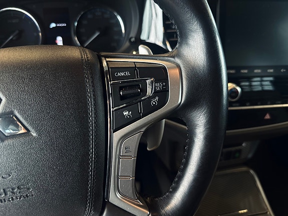 Mitsubishi Outlander 21 of 28