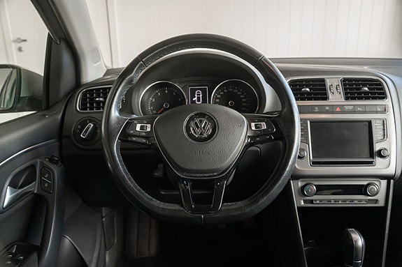 Volkswagen Polo 11 of 30