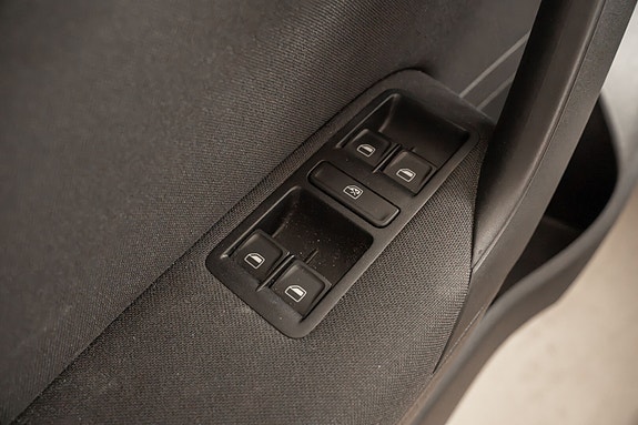 Volkswagen Polo 14 of 30