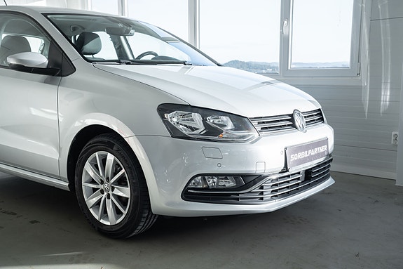 Volkswagen Polo 4 of 30