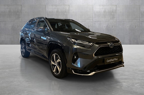 Toyota RAV4 7 of 20