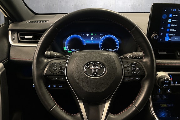 Toyota RAV4 12 of 20