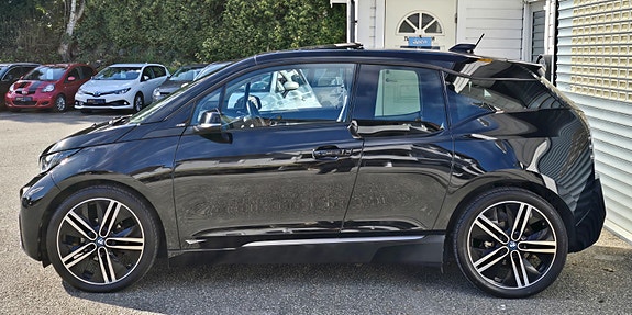 BMW i3 8 of 30