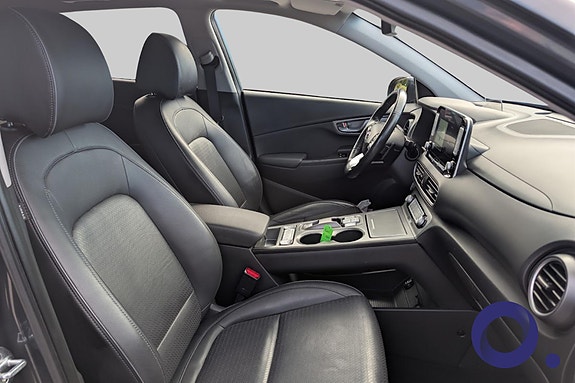 Hyundai Kona 12 of 23
