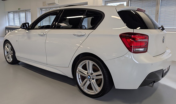 BMW 116d 18 of 30