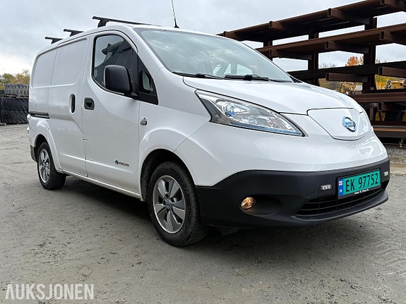 Nissan e-NV200 3 of 15