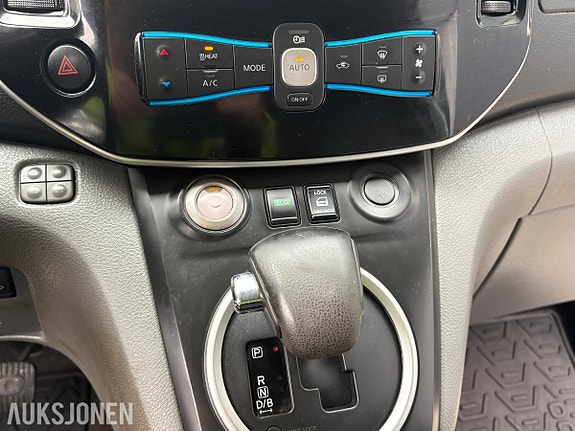Nissan e-NV200 9 of 15