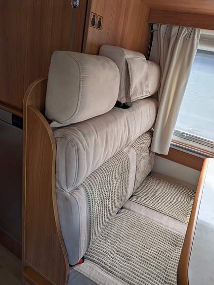 Rapido Fiat Ducato Rapido Van 250 12 of 30