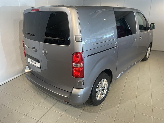 Opel Vivaro 10 of 25