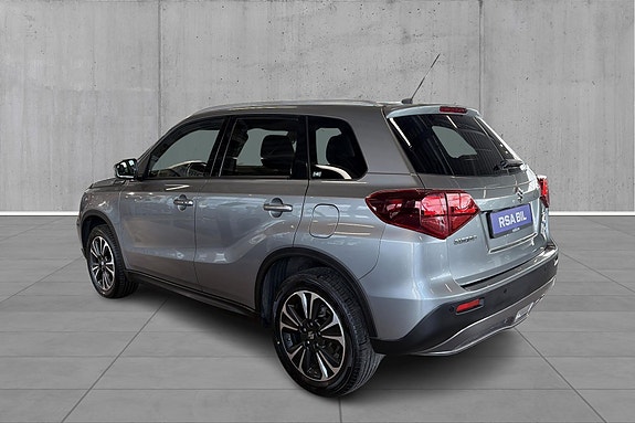 Suzuki Vitara 7 of 25