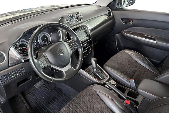 Suzuki Vitara 9 of 25