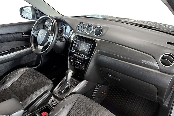 Suzuki Vitara 12 of 25