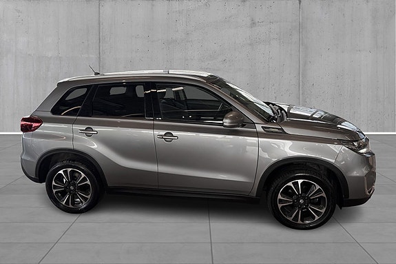 Suzuki Vitara 8 of 25