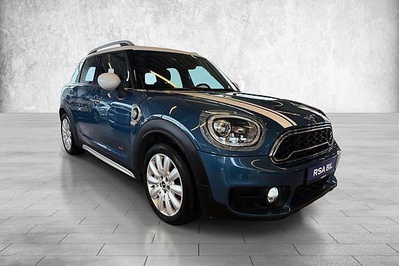 MINI Countryman Cooper SE 3 of 28