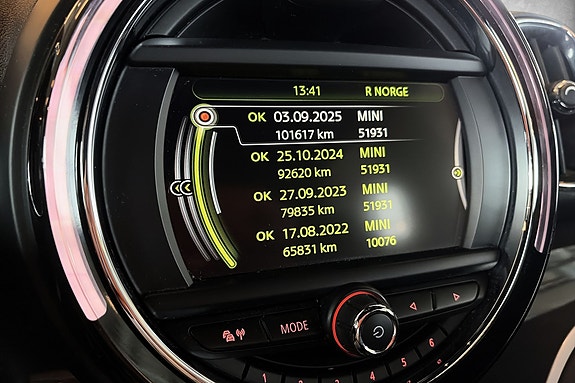 MINI Countryman Cooper SE 24 of 28