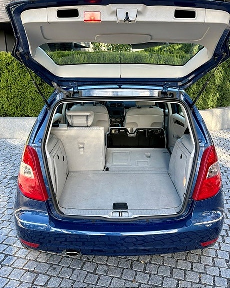 Mercedes-Benz A160 21 of 26