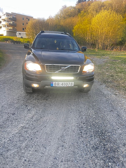 Volvo XC90 4 of 18