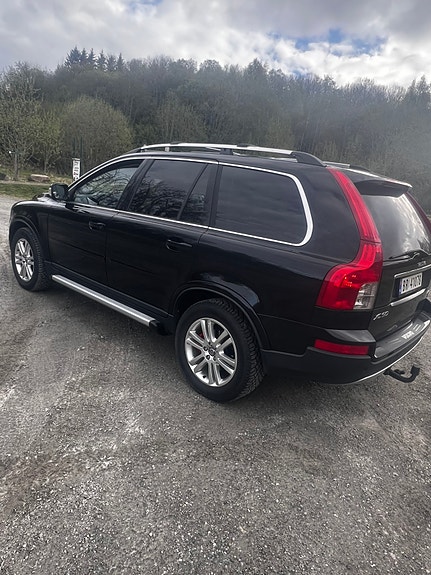 Volvo XC90 9 of 18