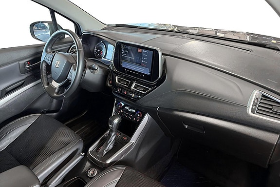 Suzuki S-Cross 10 of 27