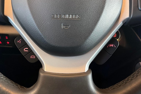 Suzuki S-Cross 18 of 27